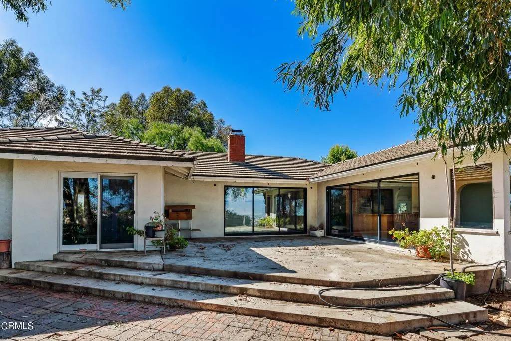 251 W Skyline Drive, La Habra Heights, CA 90631