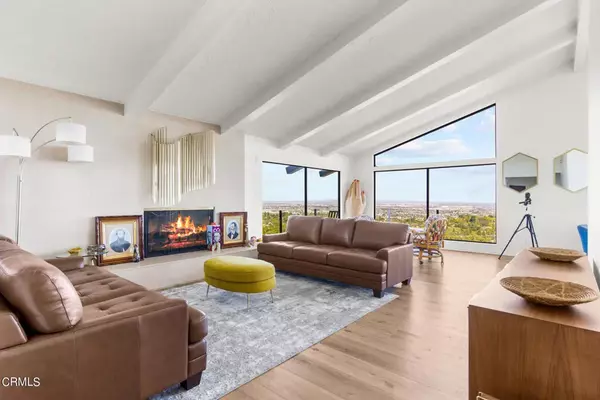 Rolling Hills Estates, CA 90274,16 Deerhill Drive