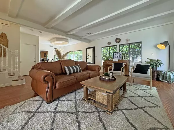 Encino, CA 91436,4843 Hayvenhurst Avenue