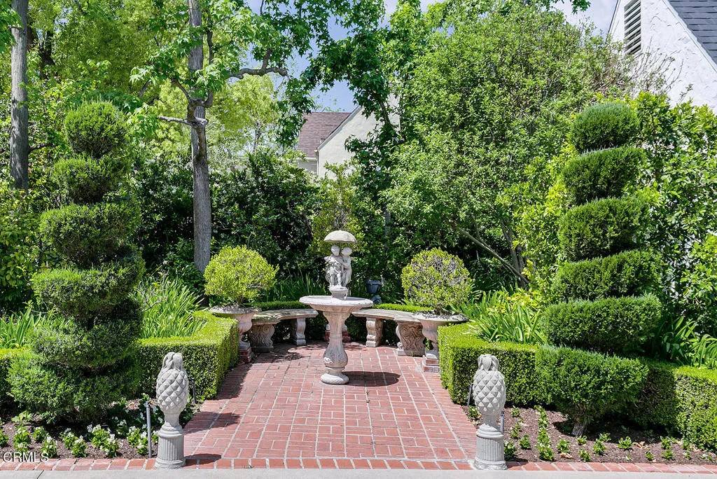Pasadena, CA 91107,3001 Lombardy Road