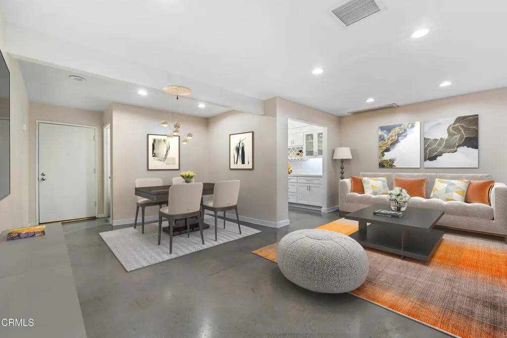 11912 Riverside Drive #20, Valley Village, CA 91607