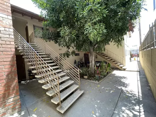 North Hollywood, CA 91601,5237 Cahuenga Boulevard