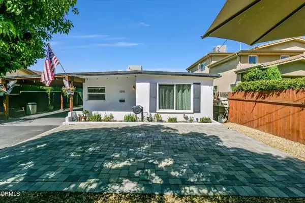 Sunland, CA 91040,11015 Scoville Avenue