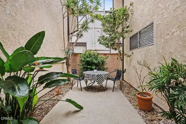 Long Beach, CA 90803,60 Bennett Avenue