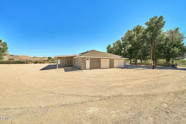 Lucerne Valley, CA 92356,10298 Custer Avenue