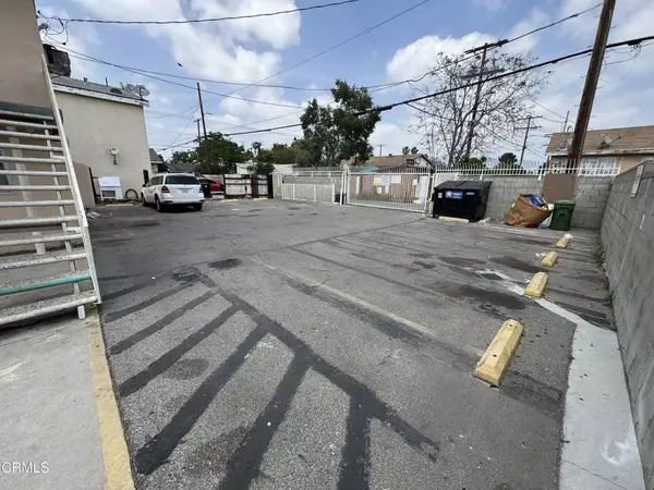 Pacoima, CA 91331,10960 Sutter Avenue