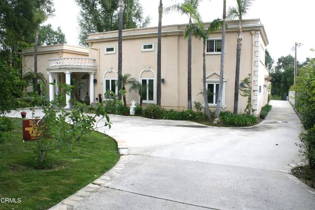La Canada Flintridge, CA 91011,500 Georgian Road
