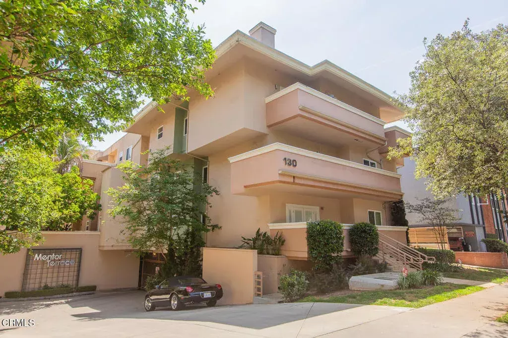 Pasadena, CA 91106,130 S Mentor Avenue #205