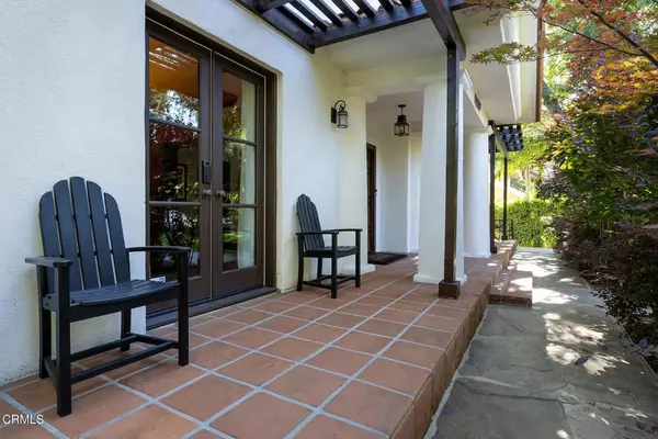 Altadena, CA 91001,1052 New York Drive