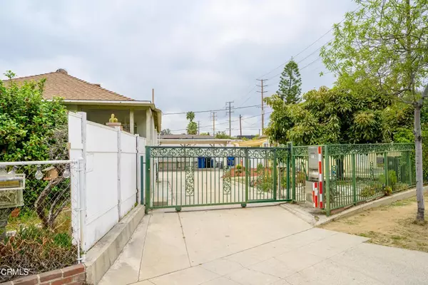 Los Angeles, CA 90042,5621 Carlota Boulevard