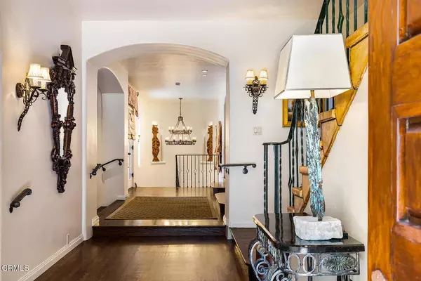 La Canada Flintridge, CA 91011,1711 Fairmount Avenue