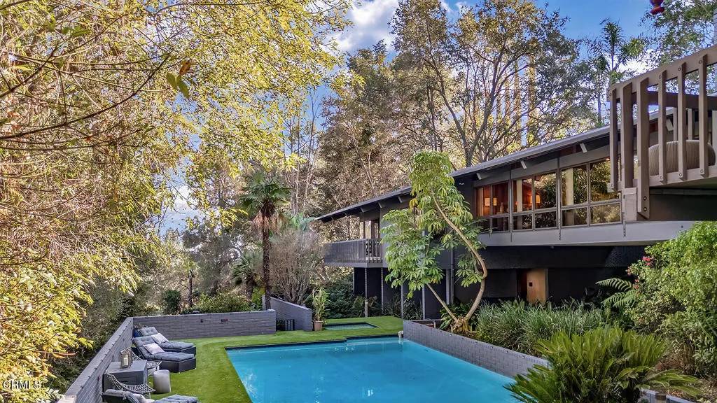 140 Belday Road, Pasadena, CA 91105