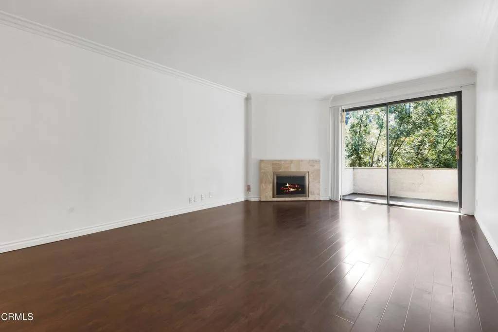 3480 Barham Boulevard #208, Los Angeles, CA 90068