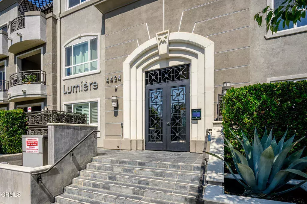 Studio City, CA 91604,4424 Whitsett Avenue #102