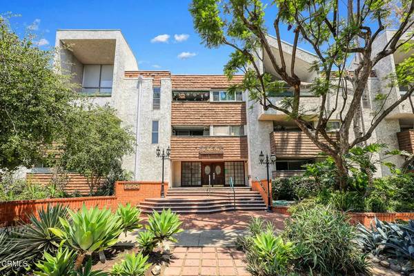 360 S Euclid Avenue #124, Pasadena, CA 91101