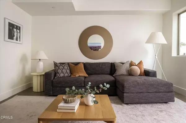 North Hollywood, CA 91601,5232 Satsuma Avenue #106