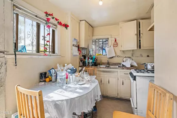 Los Angeles, CA 90023,1156 S Alma Avenue