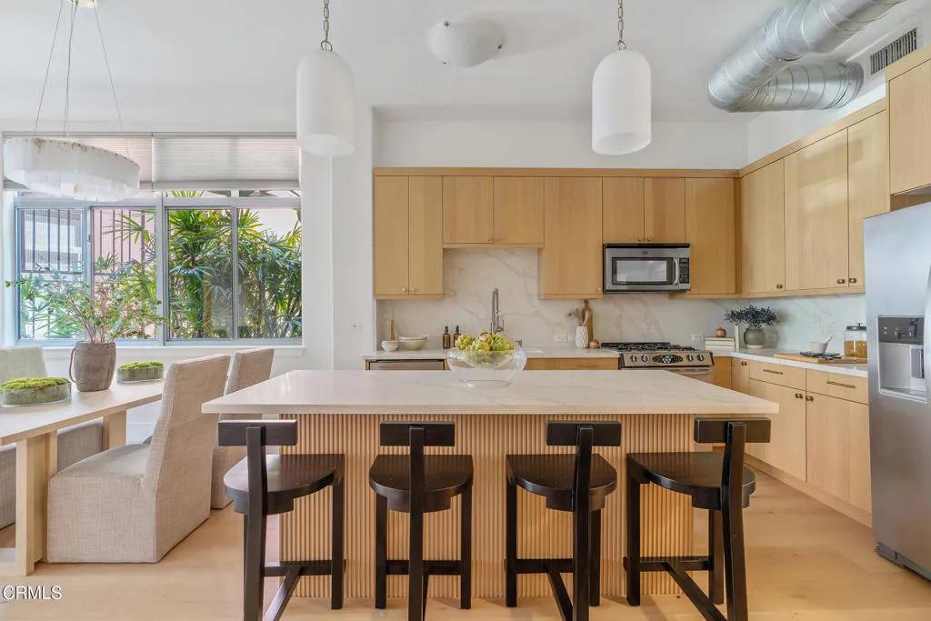840 E Green Street #132, Pasadena, CA 91101