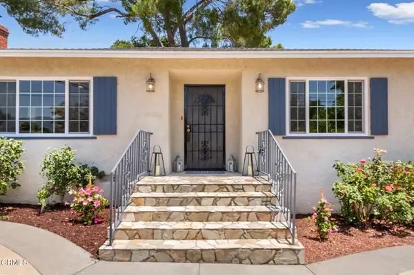 La Crescenta, CA 91214,2767 Brookhill Street