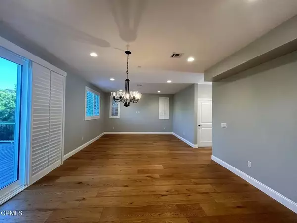 Montrose, CA 91020,2339 Park Avenue
