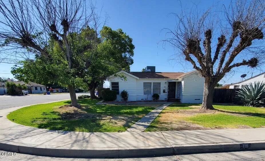 701 Francis Street, Bakersfield, CA 93303