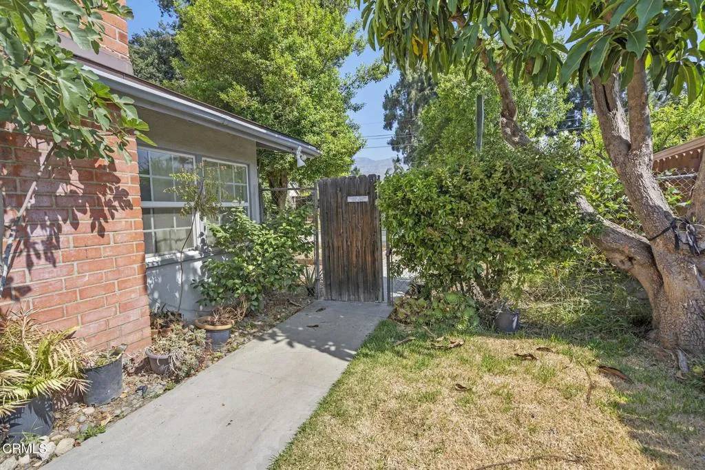 Monrovia, CA 91016,929 Diamond Street