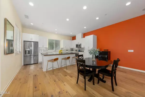 Irvine, CA 92618,101 Menkar