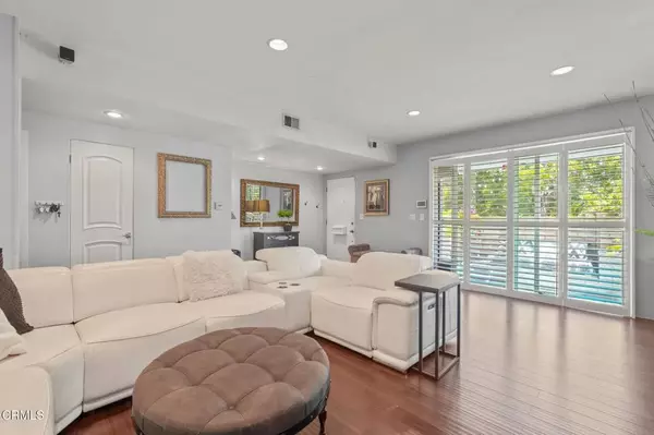 Marina Del Rey, CA 90292,4804 La Villa Marina #J