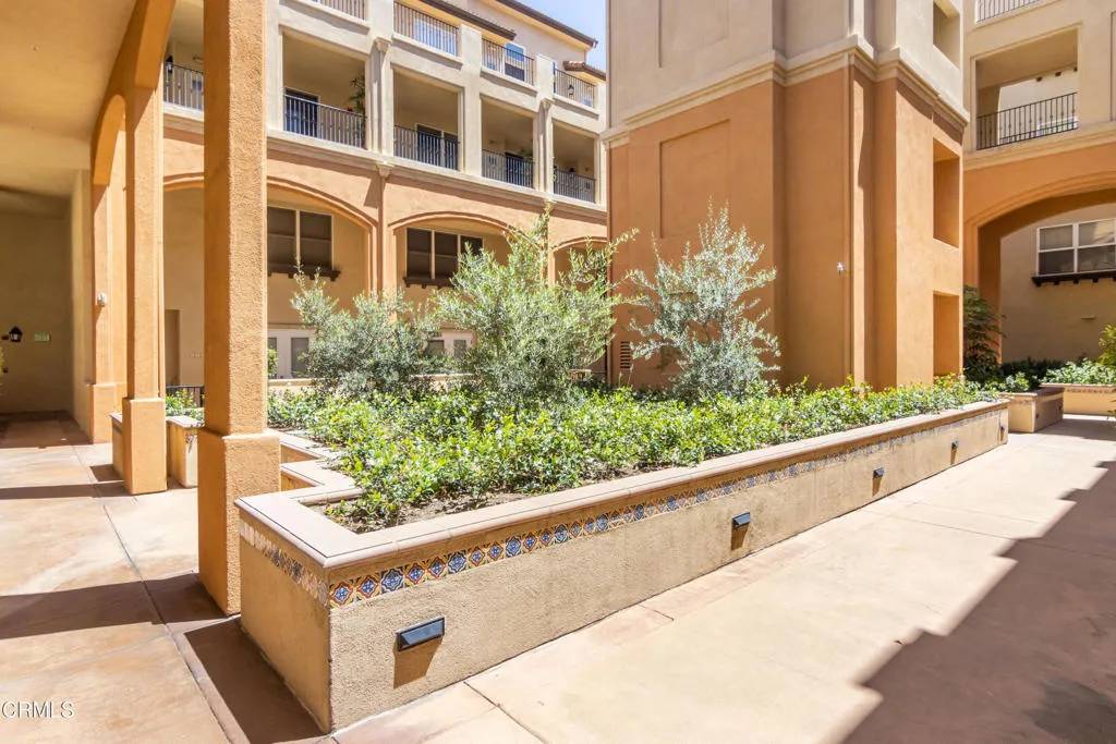 Pasadena, CA 91101,286 N Madison Avenue #412