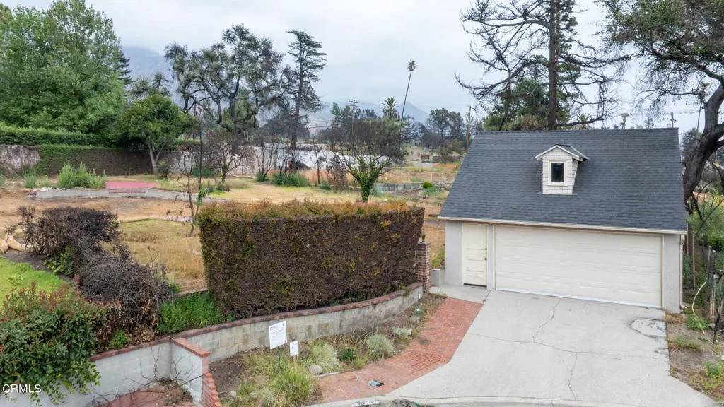 Altadena, CA 91001,281 E Pentagon St