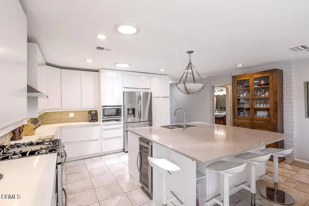 Pasadena, CA 91107,1160 Daveric Drive