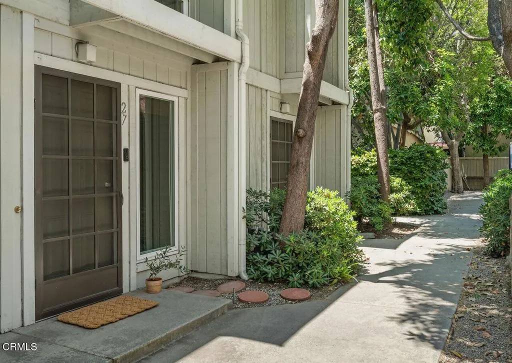 Pasadena, CA 91101,137 N Oak Knoll Avenue #27