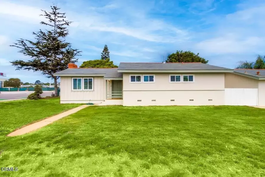 3904 Jefferson Street, Carlsbad, CA 92008