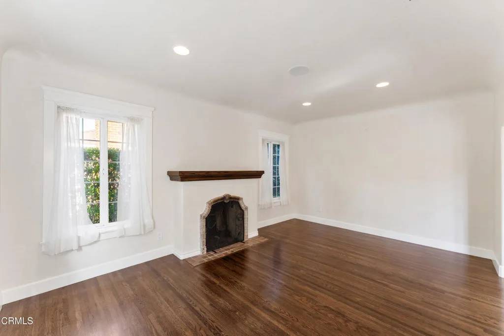 Pasadena, CA 91104,2242 Cooley Place