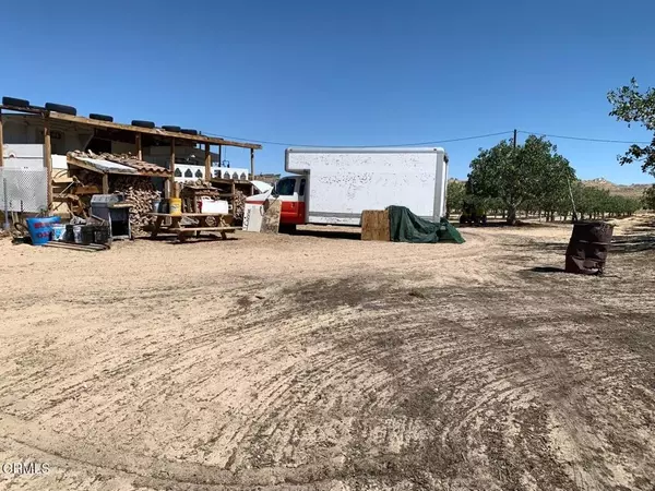 Lucerne Valley, CA 92356,10080 Santa Fe Fire Road