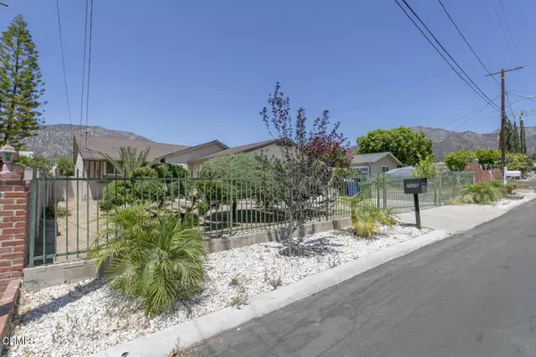 Sunland, CA 91040,7935 Kyle Street