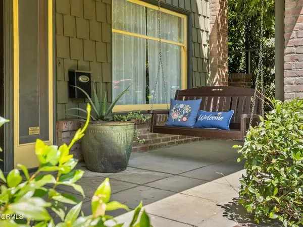 Glendale, CA 91207,1327 Campbell Street