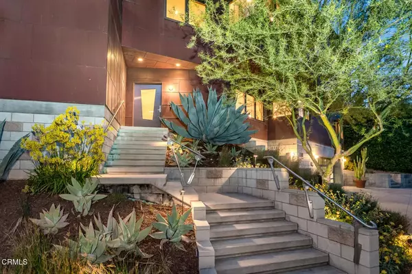 La Canada Flintridge, CA 91011,4700 Palm Drive