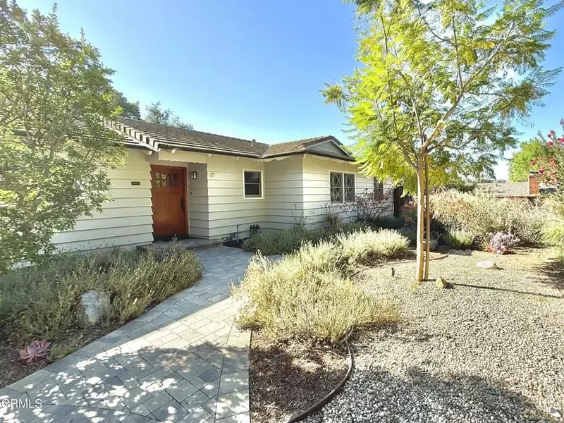 4402 El Camino Corto, La Canada Flintridge, CA 91011