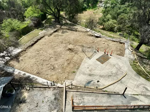 Altadena, CA 91001,2880 Holliston