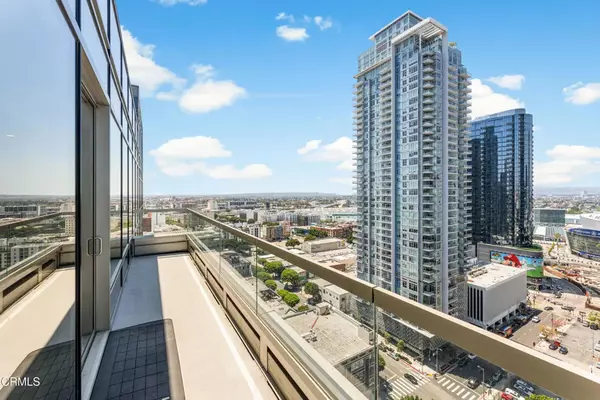 Los Angeles, CA 90015,1155 S Grand Avenue #2106