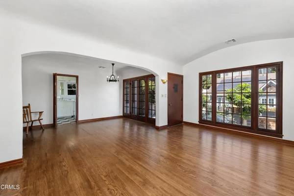 South Pasadena, CA 91030,901 Wolford Lane