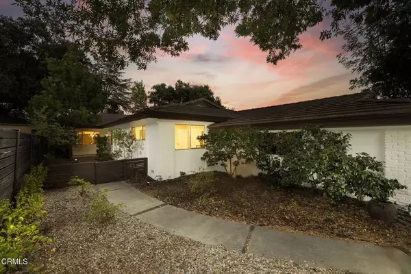 La Canada Flintridge, CA 91011,4620 Alta Canyada Road