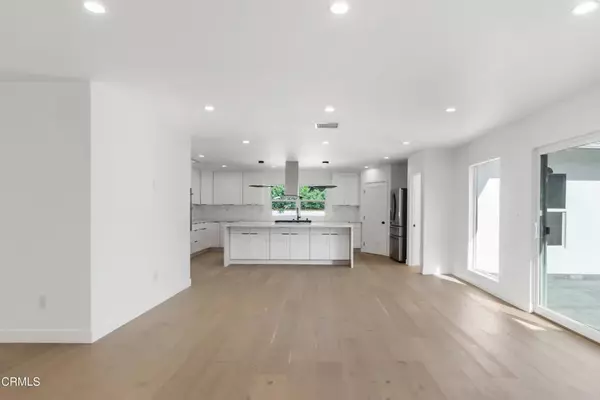 Pasadena, CA 91107,3880 SHADOW GROVE Road