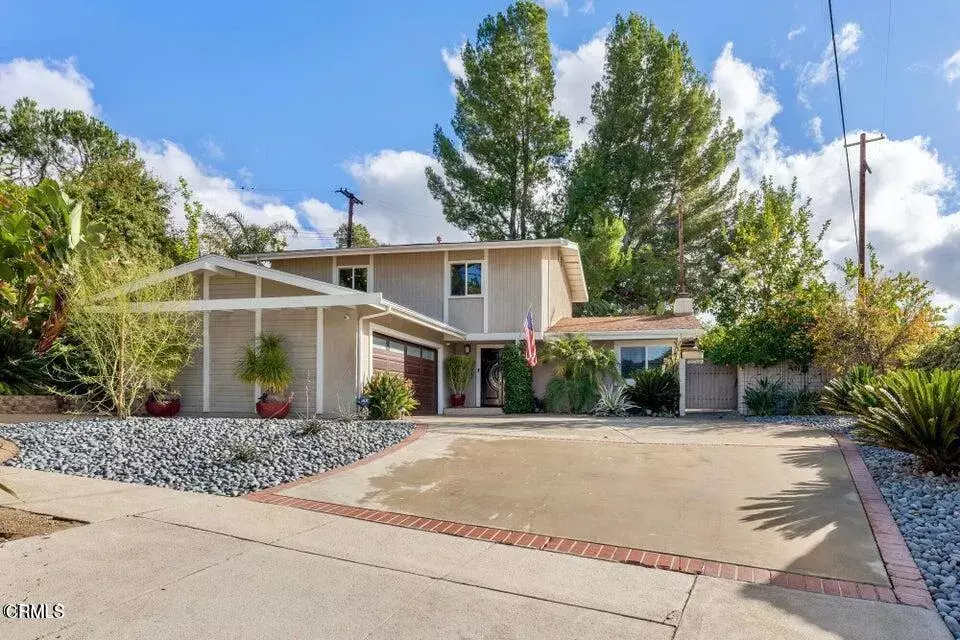 La Crescenta, CA 91214,9212 Creemore Drive