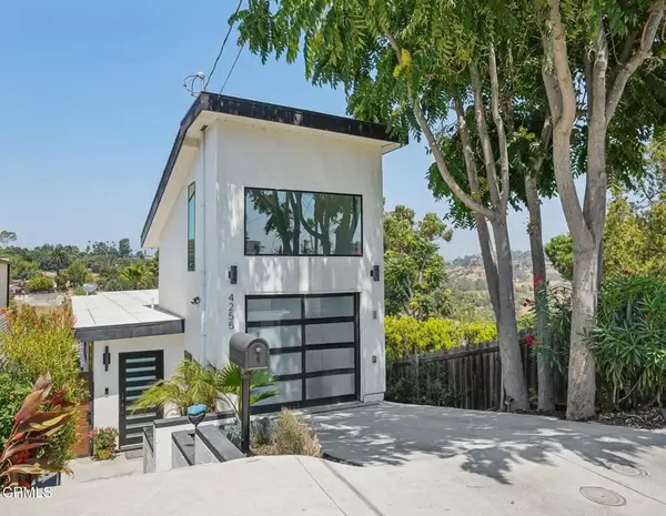Los Angeles, CA 90032,4255 Raynol St Street