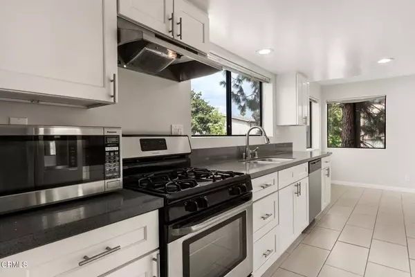 Glendale, CA 91206,111 N Everett Street #202