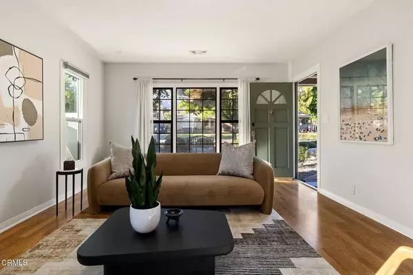 Monrovia, CA 91016,814 Oakdale Avenue