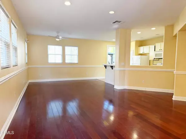 Santa Clarita, CA 91350,28225 Clementine Drive