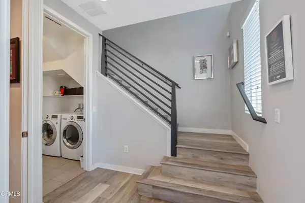 Los Angeles, CA 90041,1553 Verbena Way